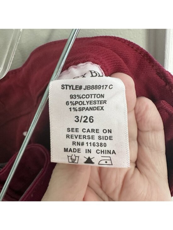 Judy Blue Heart Shaped High Rise Red Straight Leg jeans 3 26 garment dyed denim - Picture 8 of 10